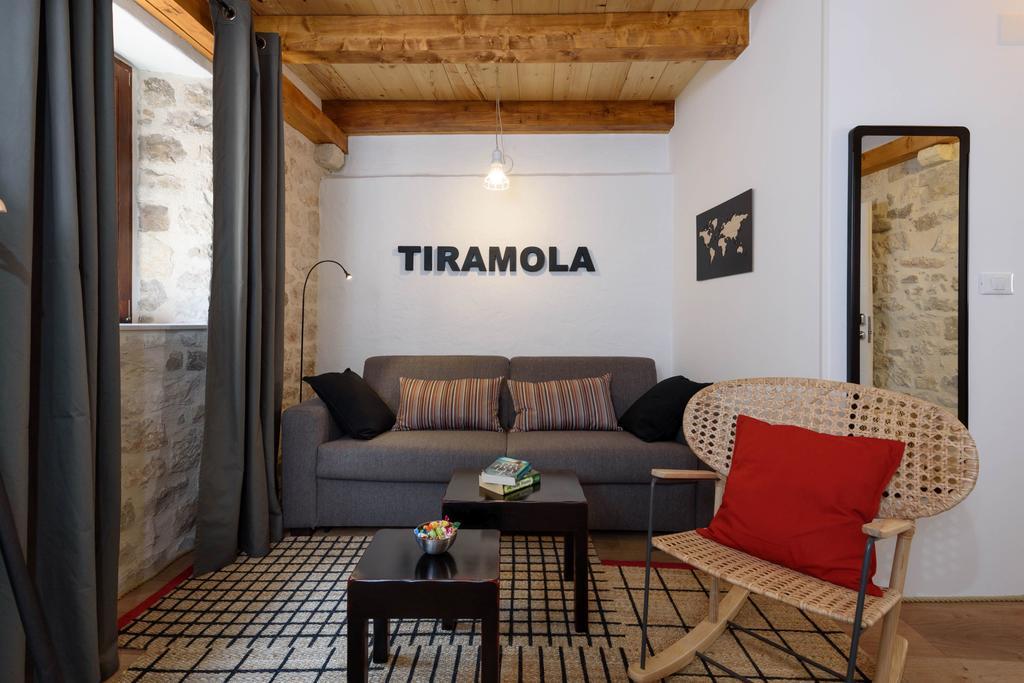 Apartments & Rooms Tiramola - Old Town Trogir Buitenkant foto